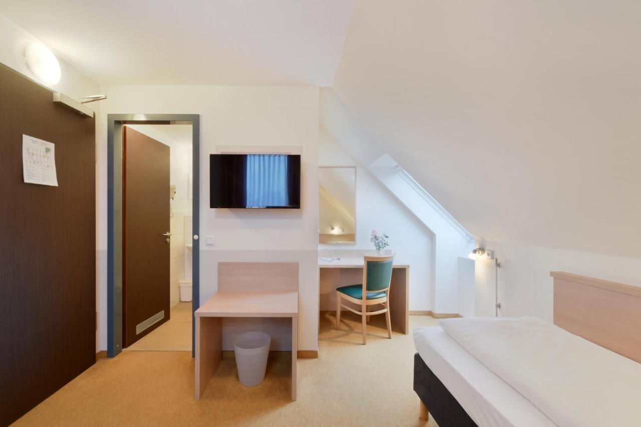 Meinhotel Hamborg Eksteriør billede